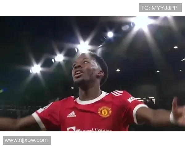 西甲激战曼联逆转拜仁绝杀瞬间引发争议判罚全场沸腾